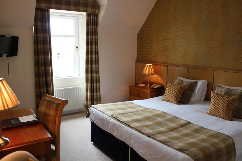 Old Manor Hotel