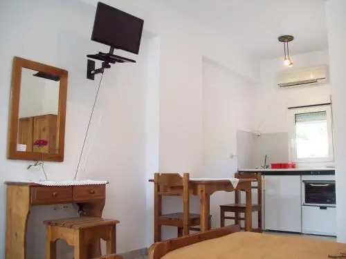 Leonidas Studios