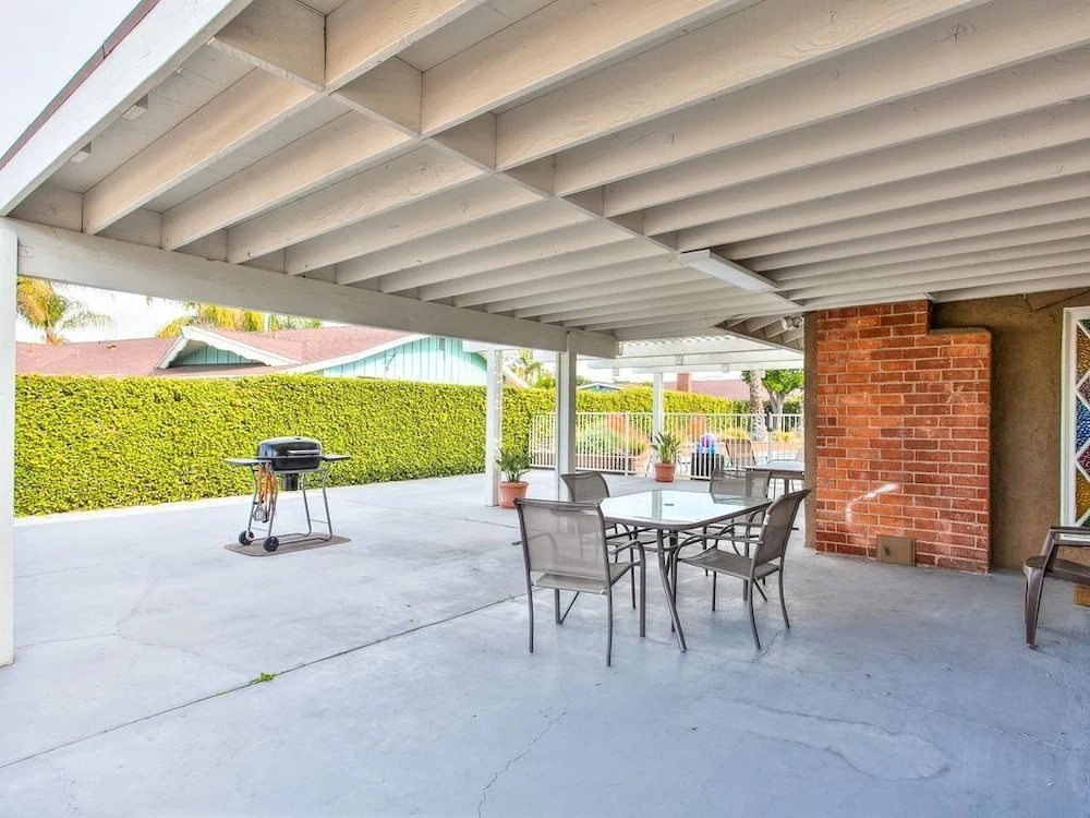 Treasure Island 4 Bedrooms 2.5 Bathrooms Home