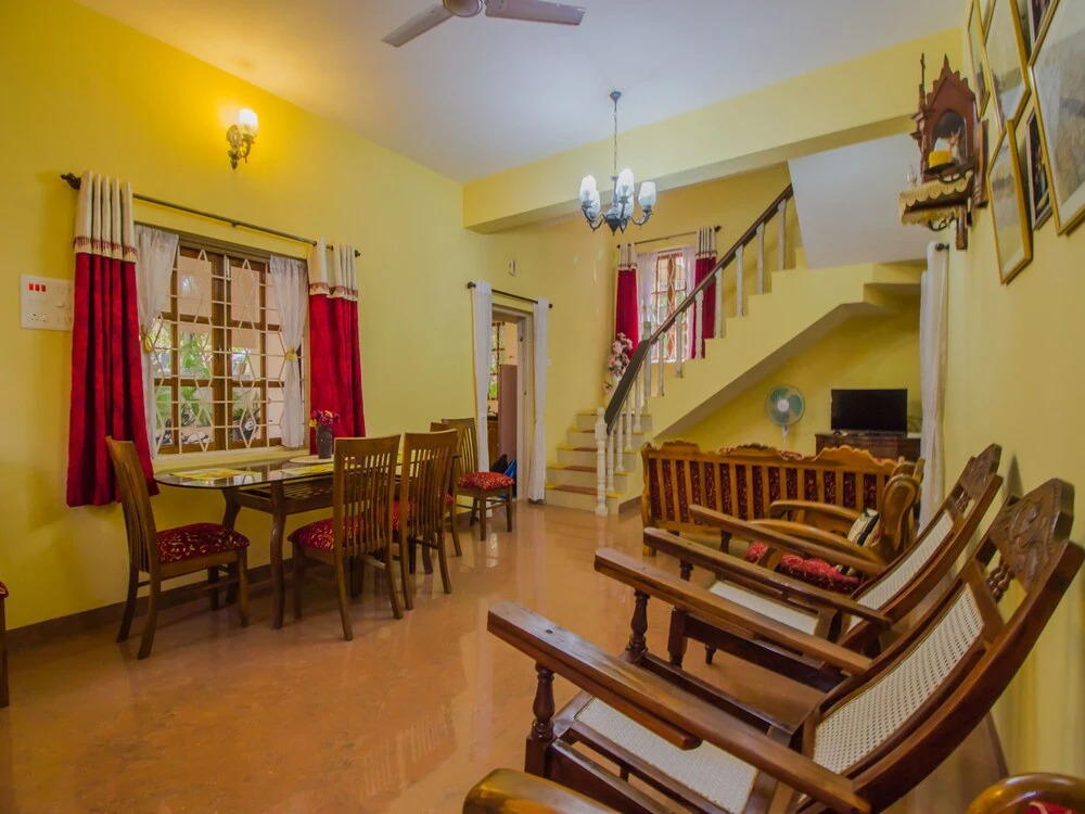 OYO 12865 Home Exquisite 3BHK Betalbatim