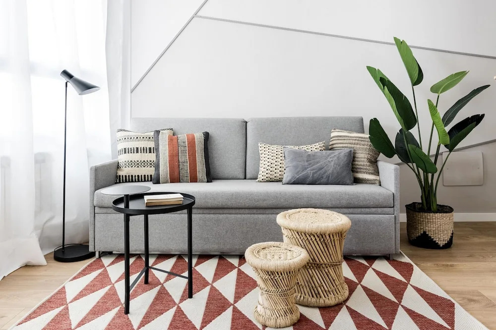 Color Apartments by Olala Homes
