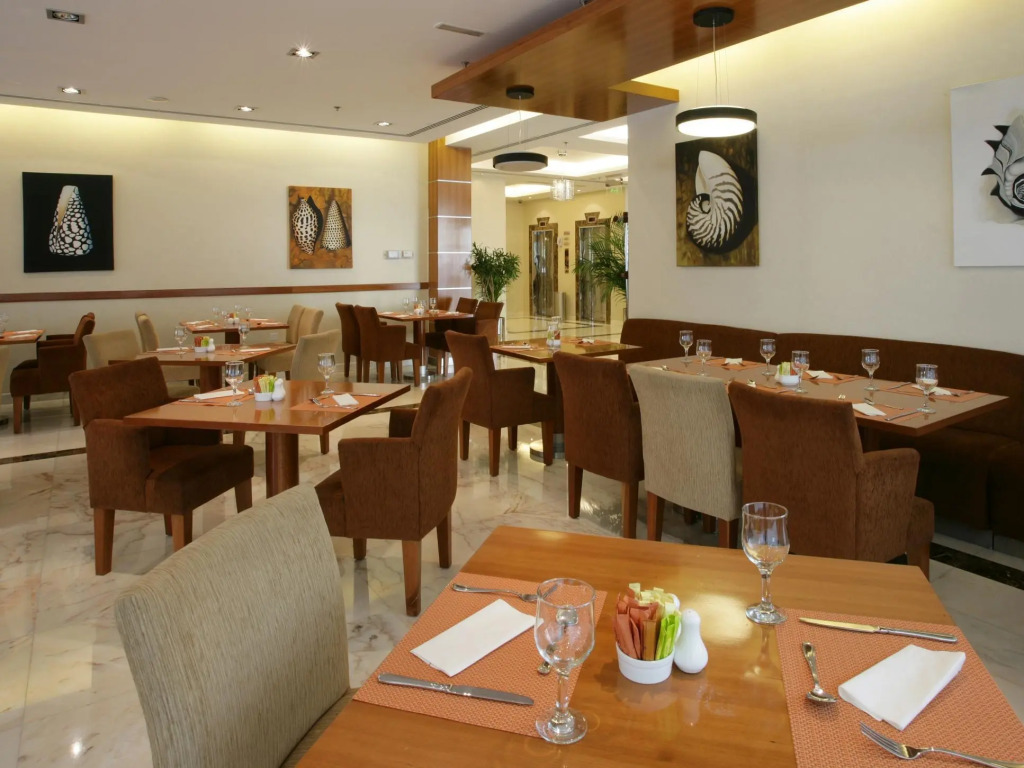 Auris Hotel Apartments Deira