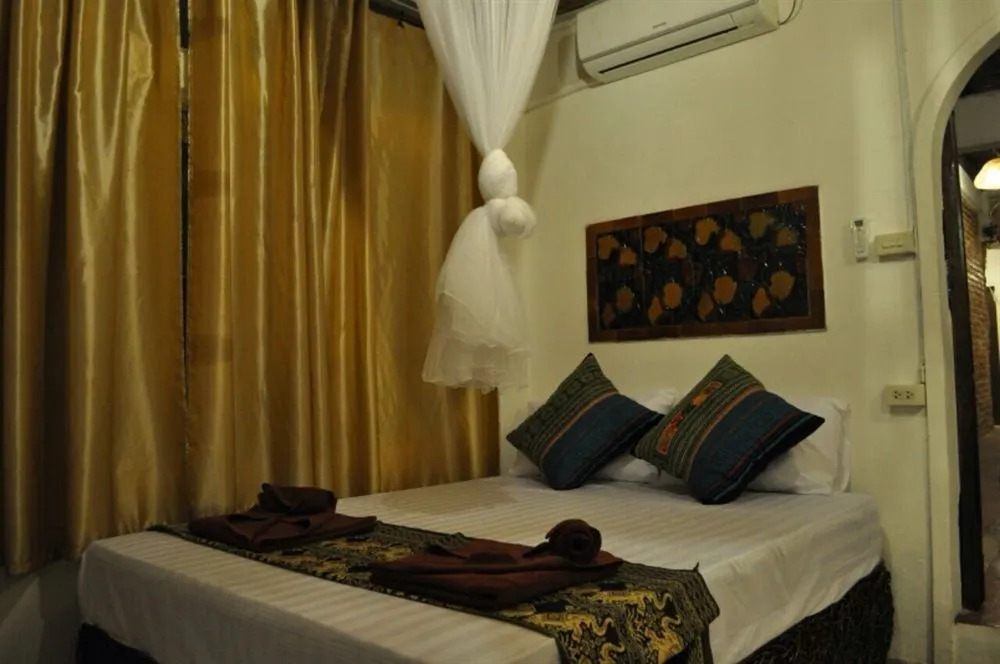 Lanna Residence