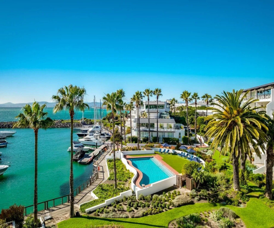 Aqua Views at the Waterclub in Cape Town