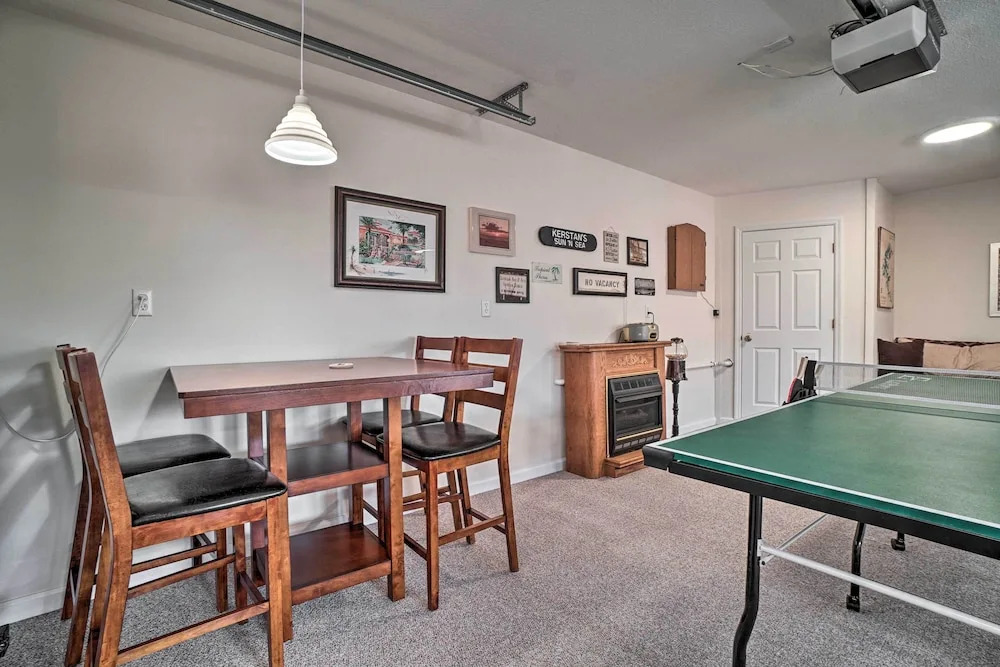 Peaceful Chattahoochee Apt w/ Mountain Views