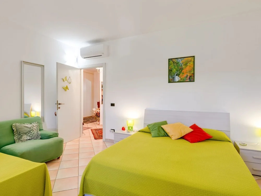 Plush Holiday Home In San Miniato Near Tower Of Federico Ii