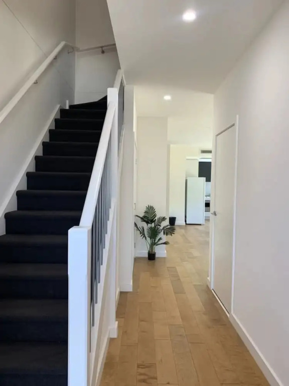Bundoora Townhouse