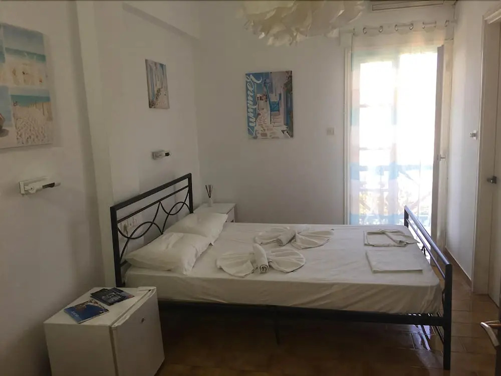 Nefeli rooms Ios