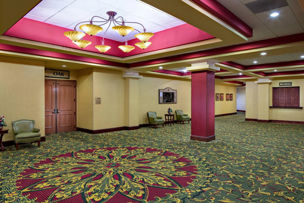 Radisson Hotel Cedar Rapids
