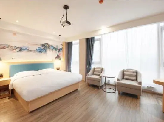 GEM Hotel