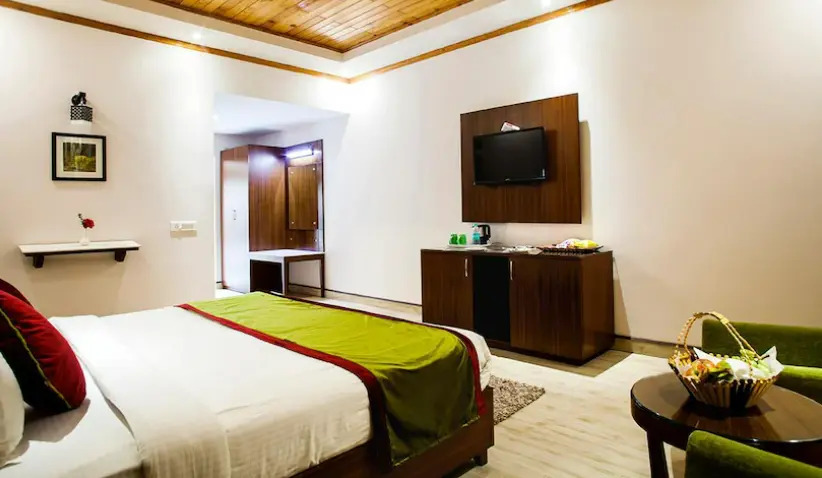 Foxoso Misty Oaks Resort, Bhowali