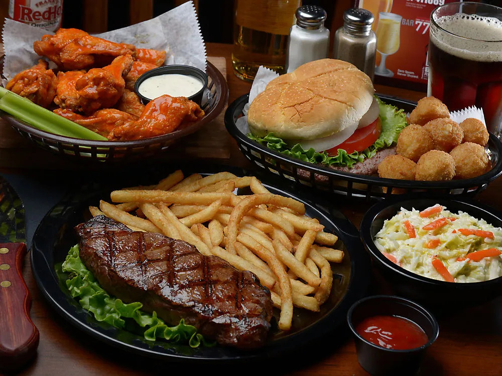 77 Inn & Grill