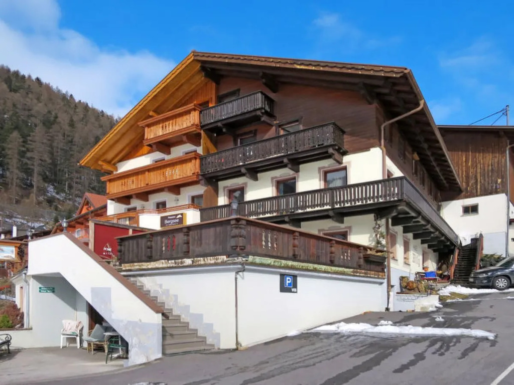 Holiday Home Willi by Interhome