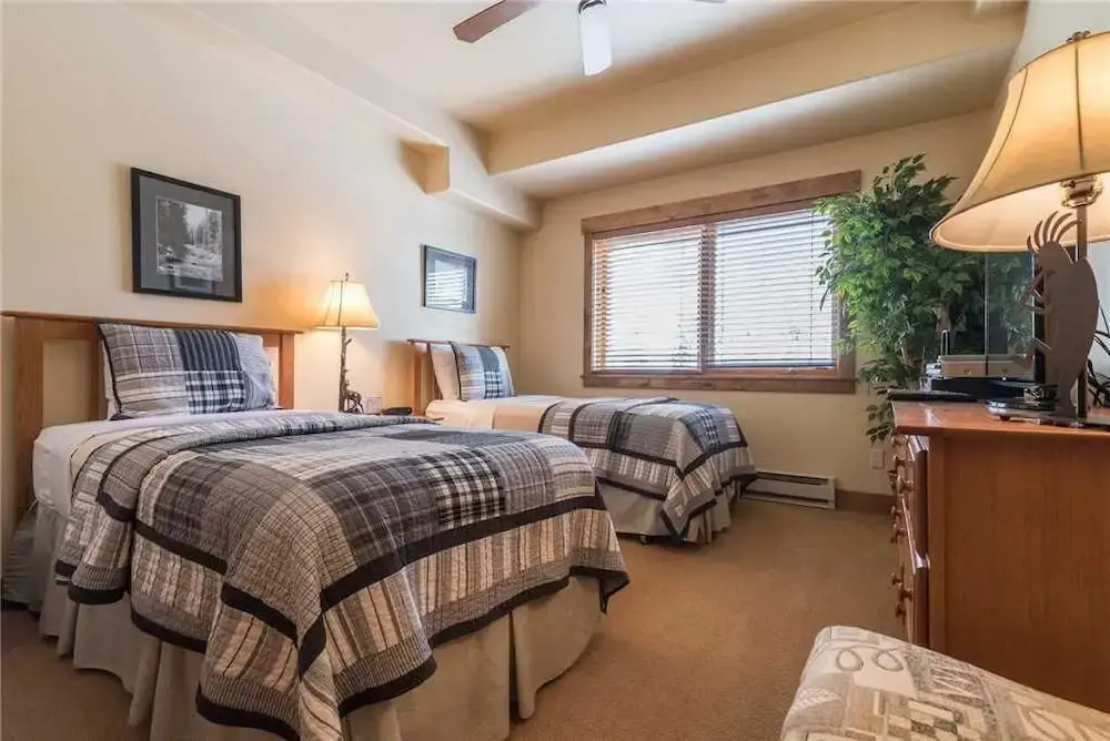 3306 Champagne Lodge, Trappeur's Crossing Apartment 2