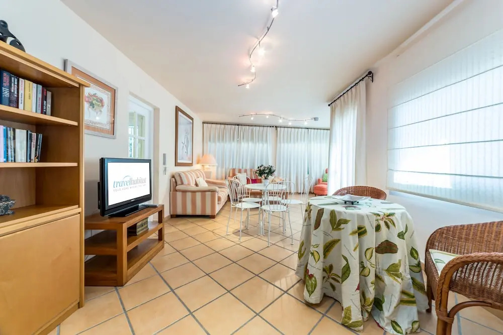 Travel Habitat Casa Perellonet