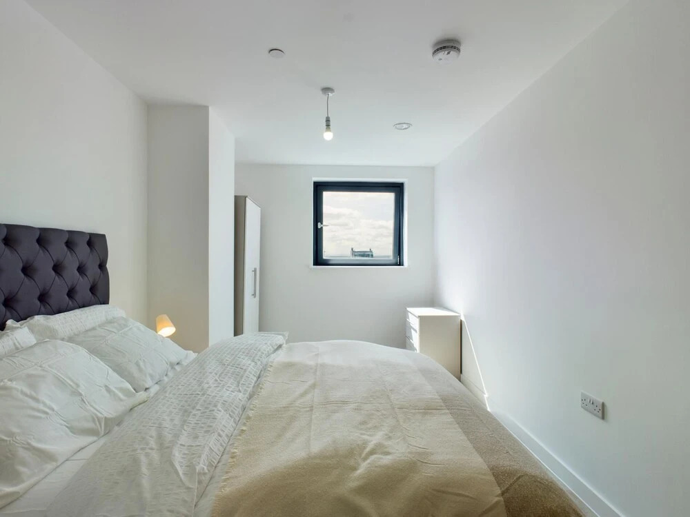 Superb 2BD Apartment in Salford With a View