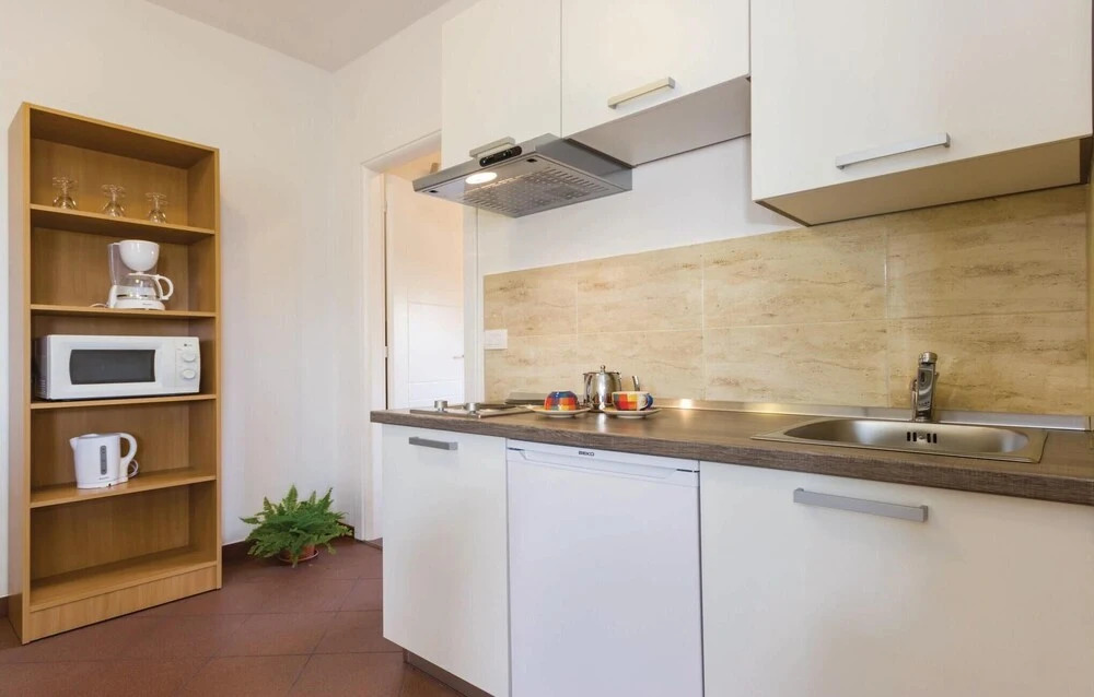 Awesome Home in Ika With Wifi and 2 Bedrooms