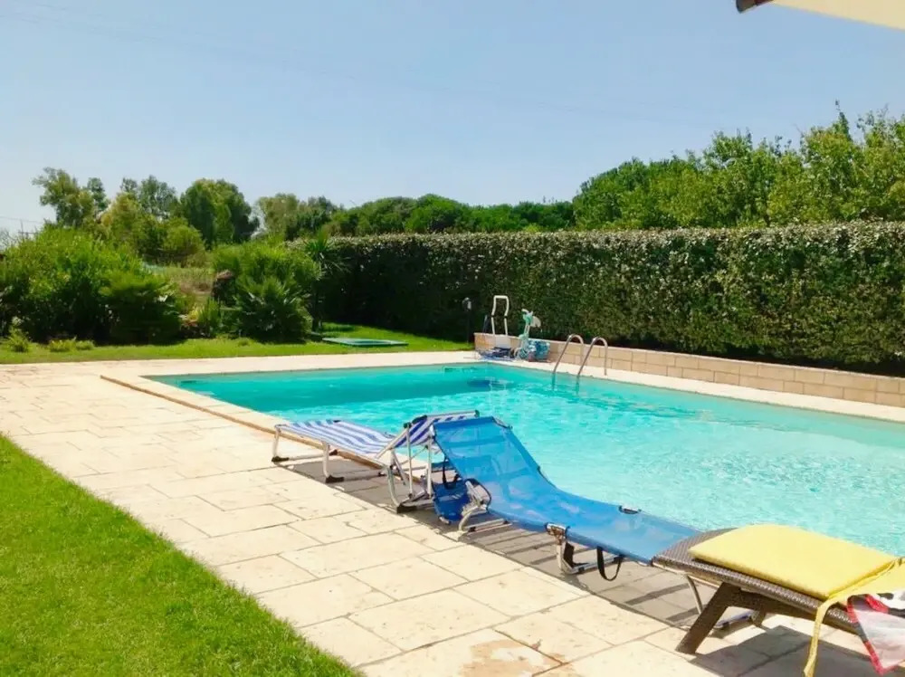 Villa With Pool 2km From the Sea of Alghero With Ac and Wifi for 8 People