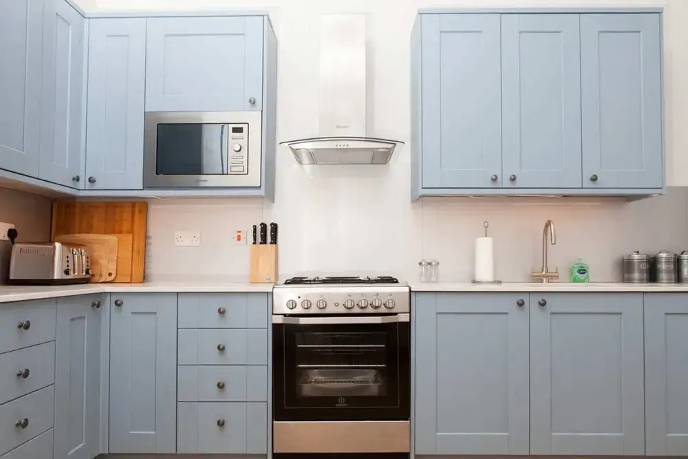 Traditional Luxury Apartment Sleeps 10 Guests