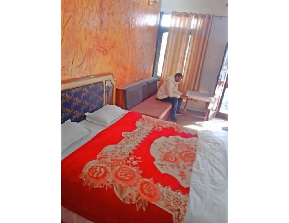 Hotel Walnut Grove