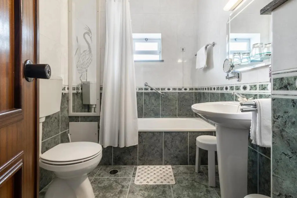Hotel Colmeia
