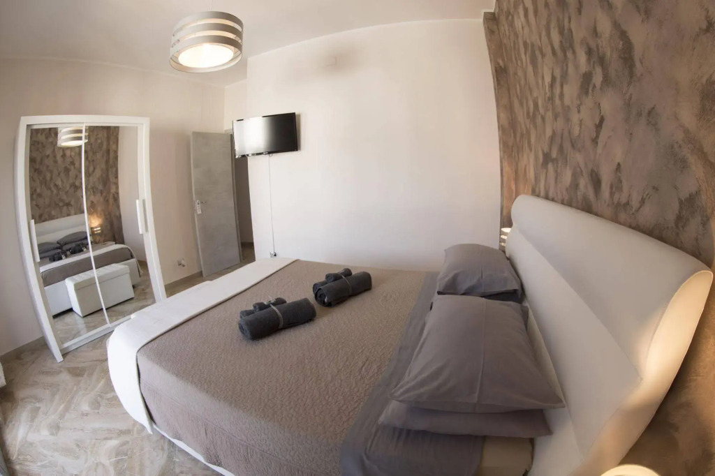 Penthouse Station luxury apts Le dimore