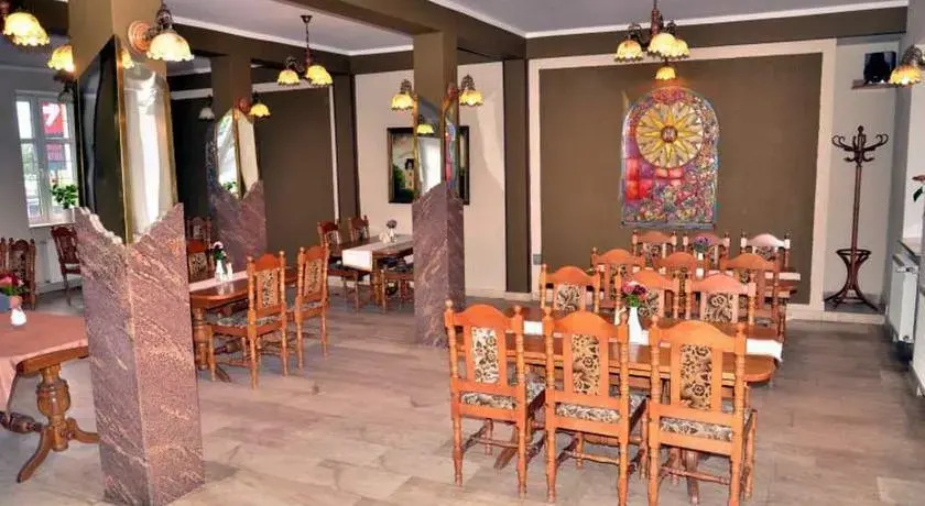 Hotel Diamond w Białym Dworku