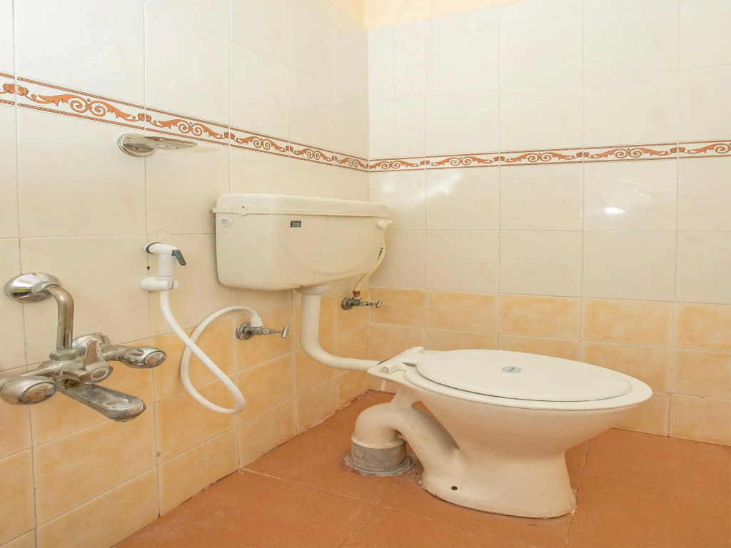 OYO 13121 Hotel Vaayu