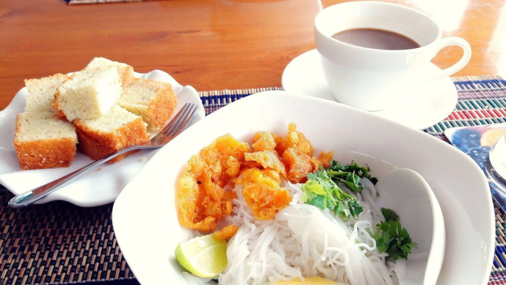 Grand Laurel Hotel