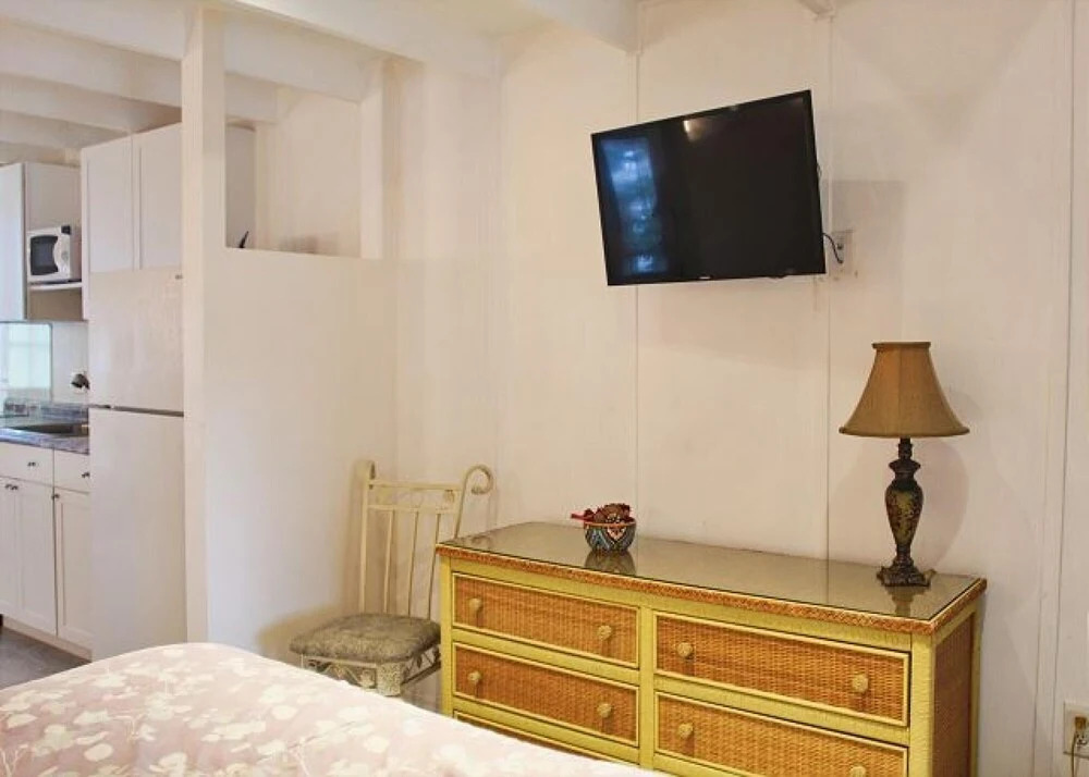 Treasure Island Beach Retreat Sleeps Up To 21