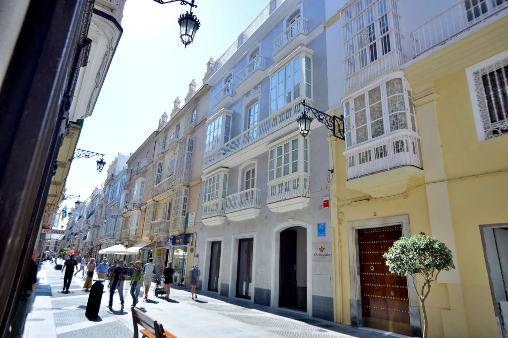 El Armador Casa Palacio by Luxury Suites Cadiz