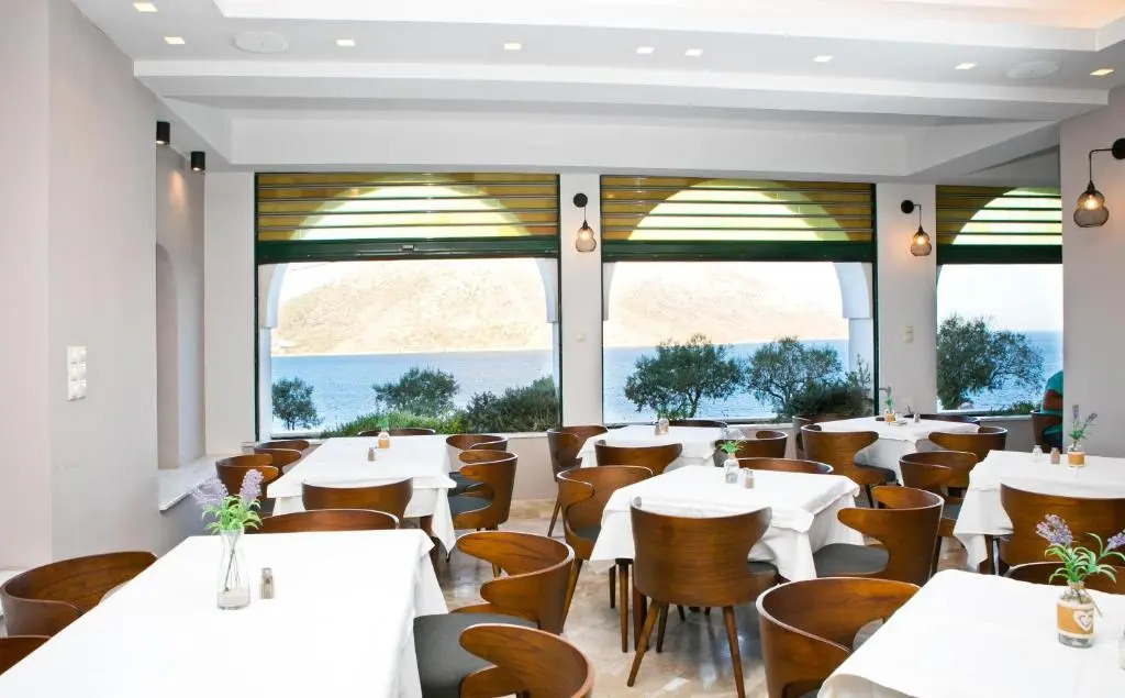 Elena Village Hotel & Suites