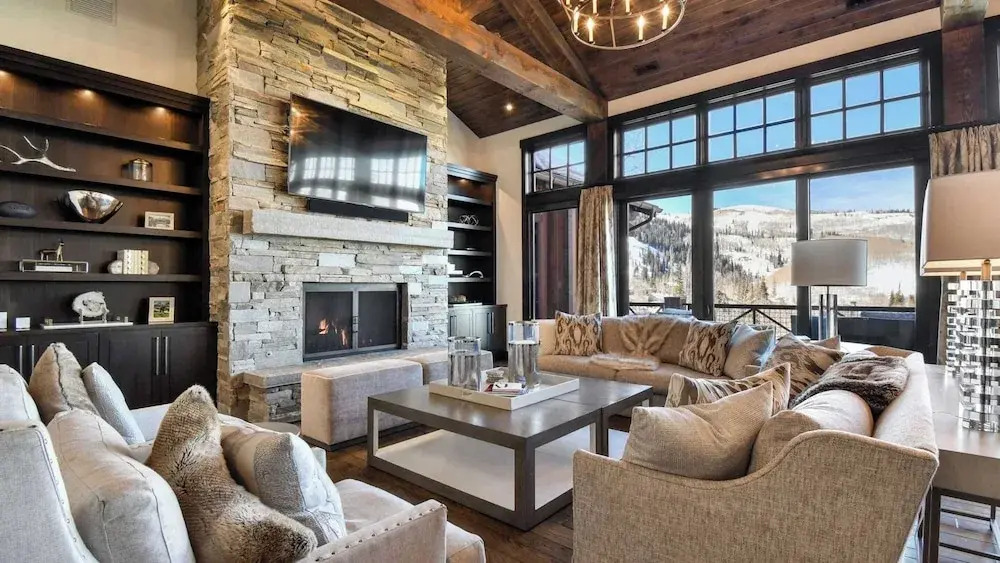 Ski-in Ski-out Deer Valley Hot Tub, Fire Pit, Views Silver Sun by Avantstay