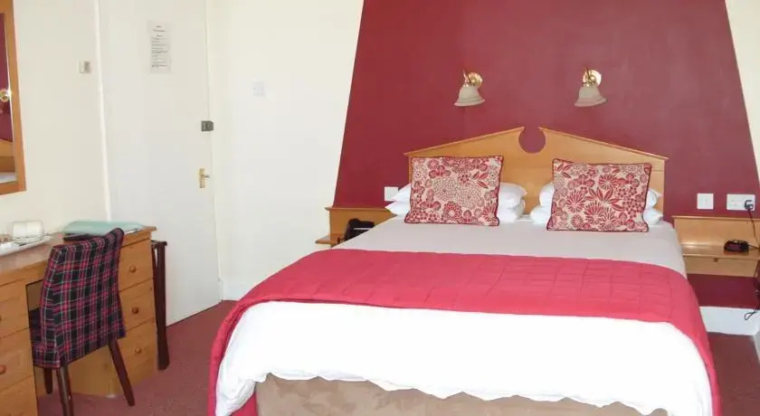 The Elms Court Hotel