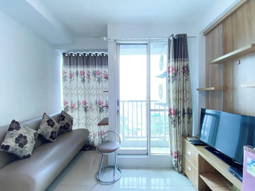 Good Deal And Homey 1Br Tifolia Apartment