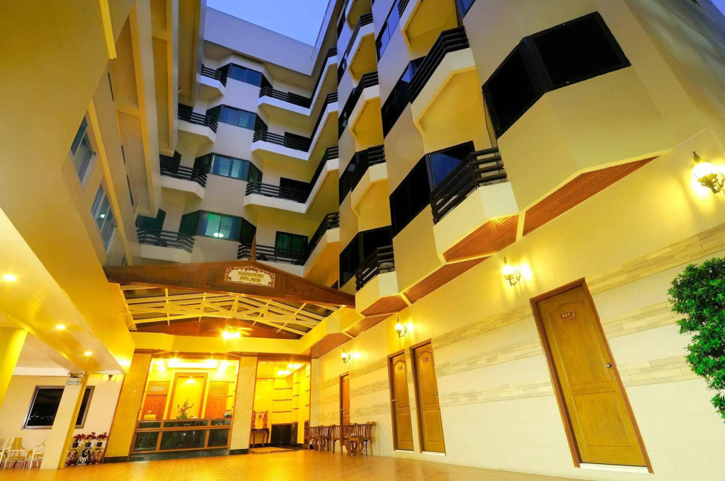 Khaosan Palace Hotel