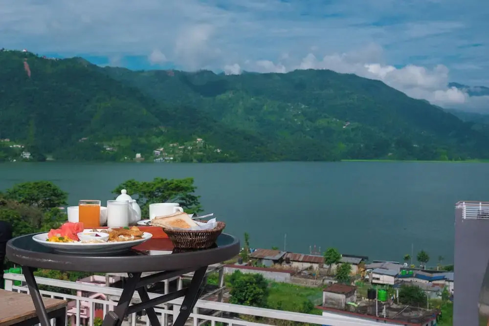 Hotel Lake Himalaya
