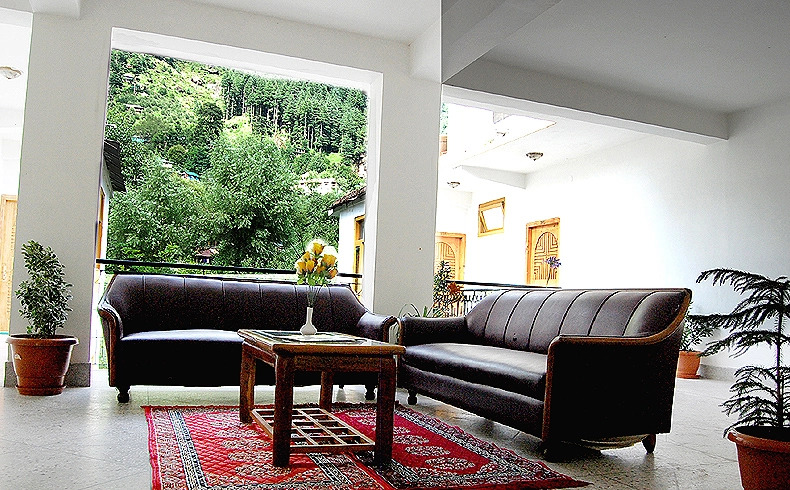 Hotel Surya International - Manali