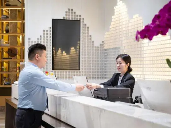 Fengnian Hotel Shenzhen Pingshan High-speed Railway Station (Baolong Subway Station Branch)