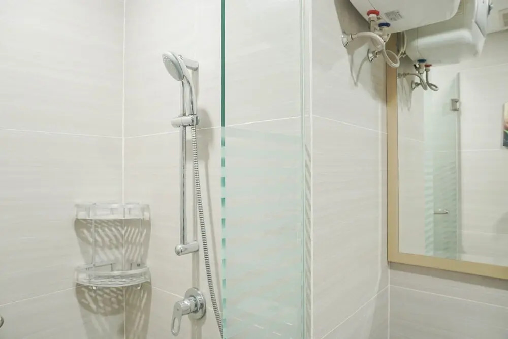 Brand New and Luxury 1BR at West Vista Apartment