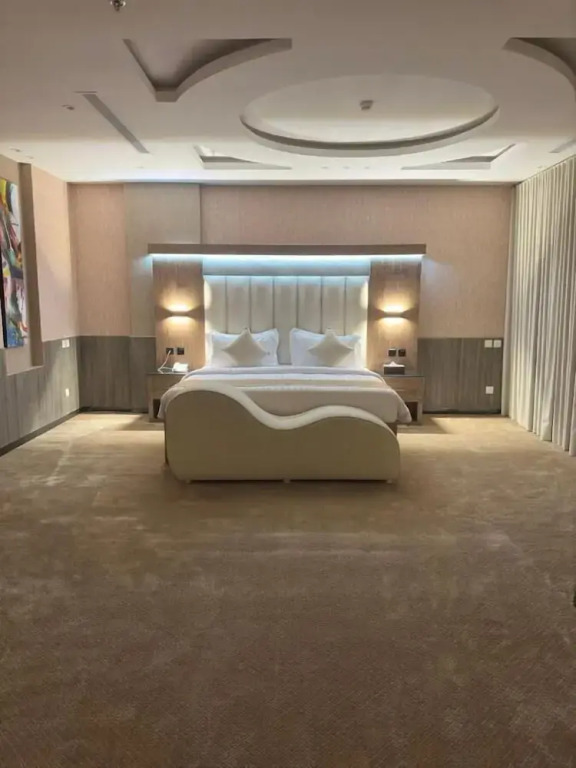 Ferbion hotel