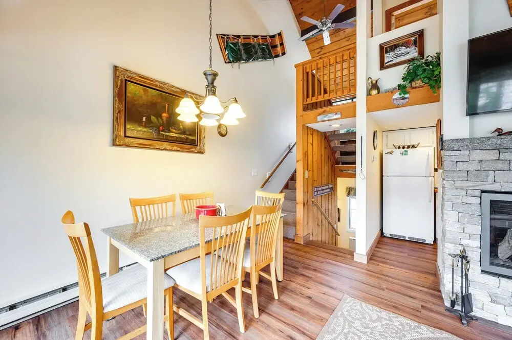 Loon Mountain Townhome w/ Pool + Slope Views!
