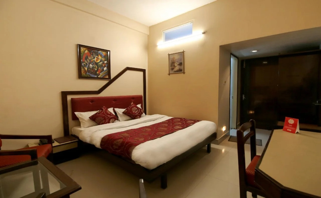 OYO 9757 Hotel Siddharth