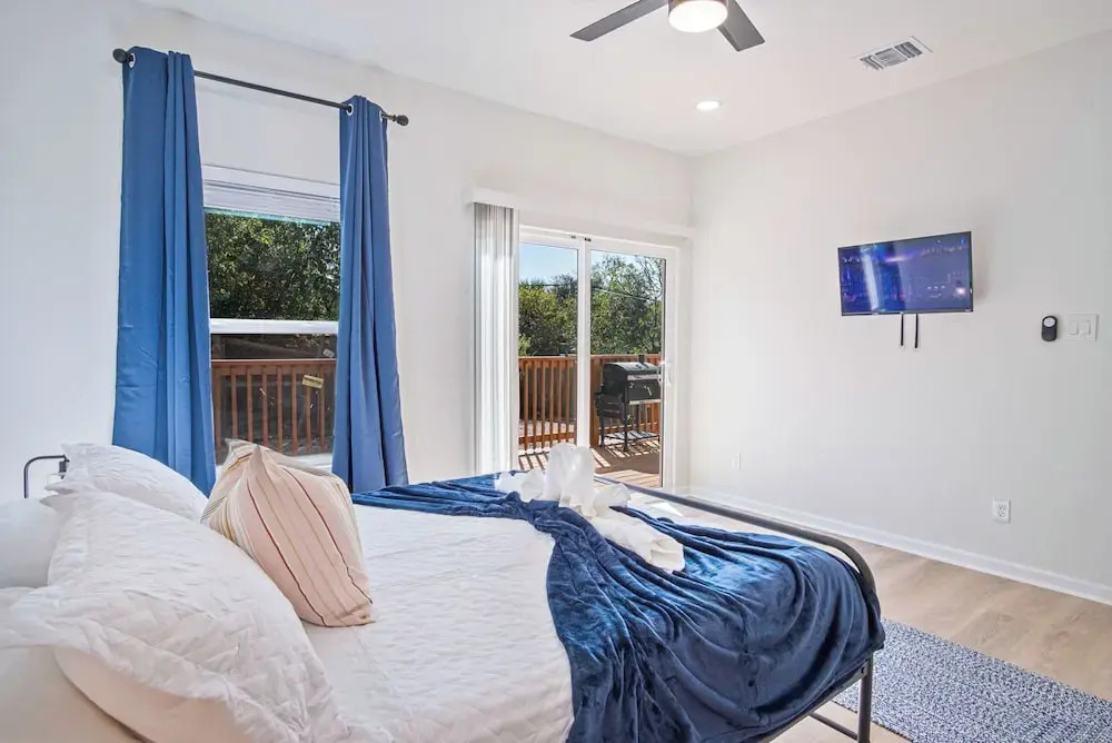 Perfect Spot to Relax 4br/3ba Near Dtown Hemisfair