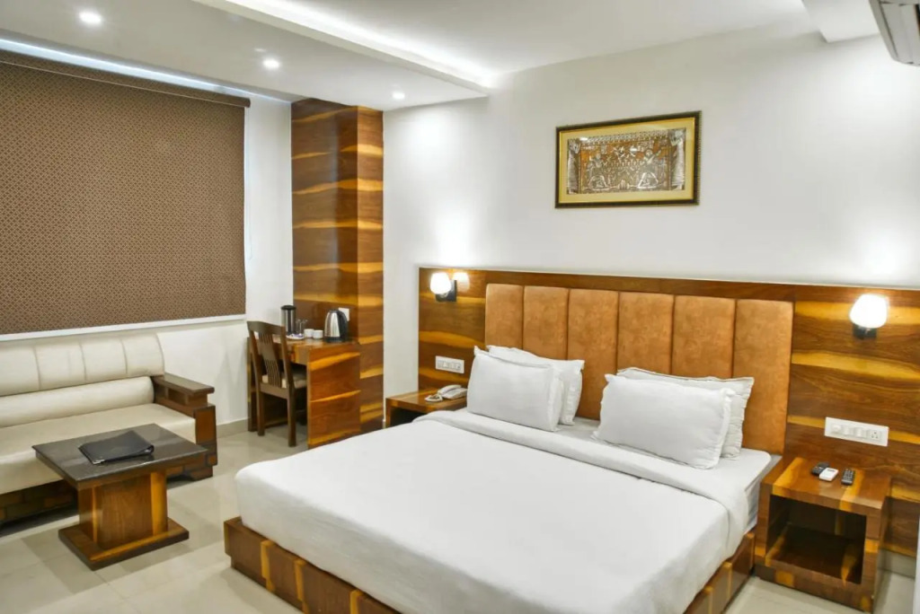 Hotel Height View Residency