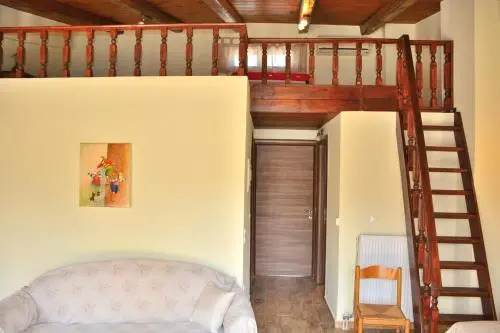 Luxury Suites in Panormo