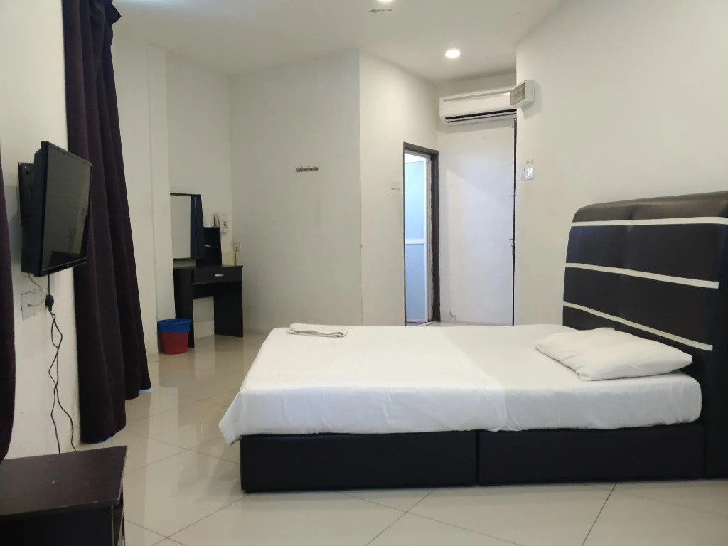 OYO 89792 Hamriz Hotel