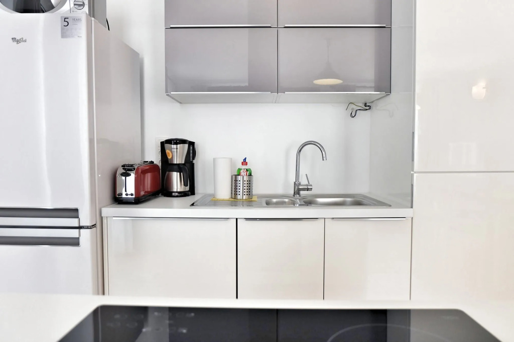 Top Spot Residence