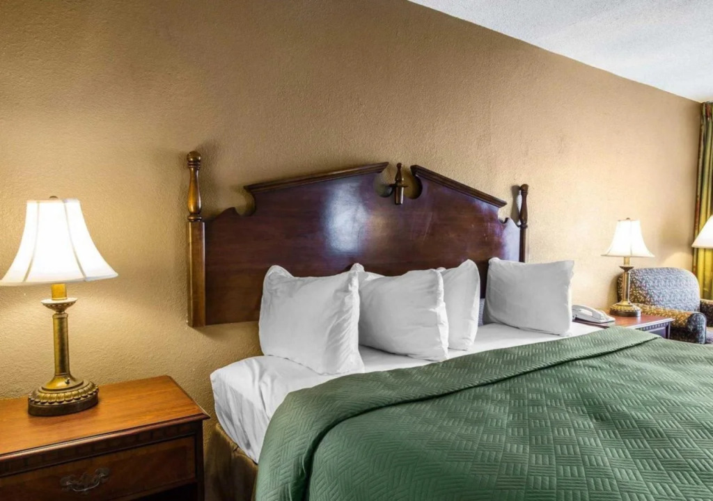 Horizon Inn & Suites