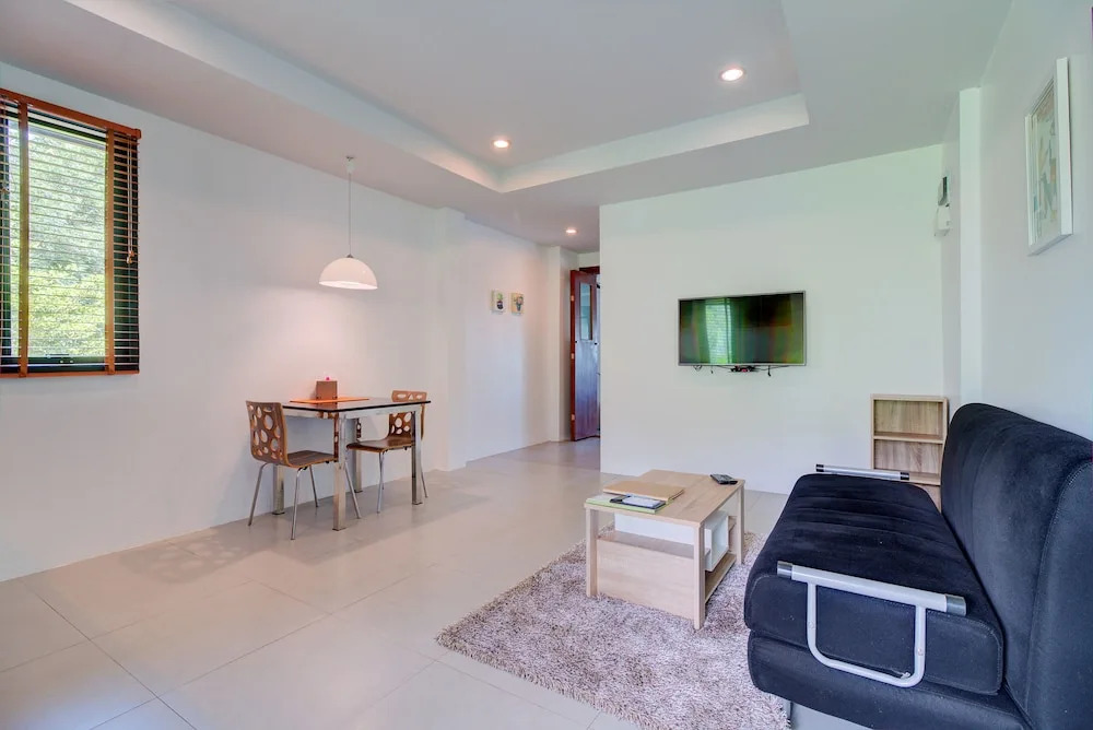 Baan Rawee Villas